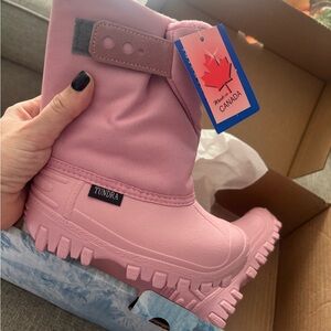 Tundra Pink Winter Footwear
